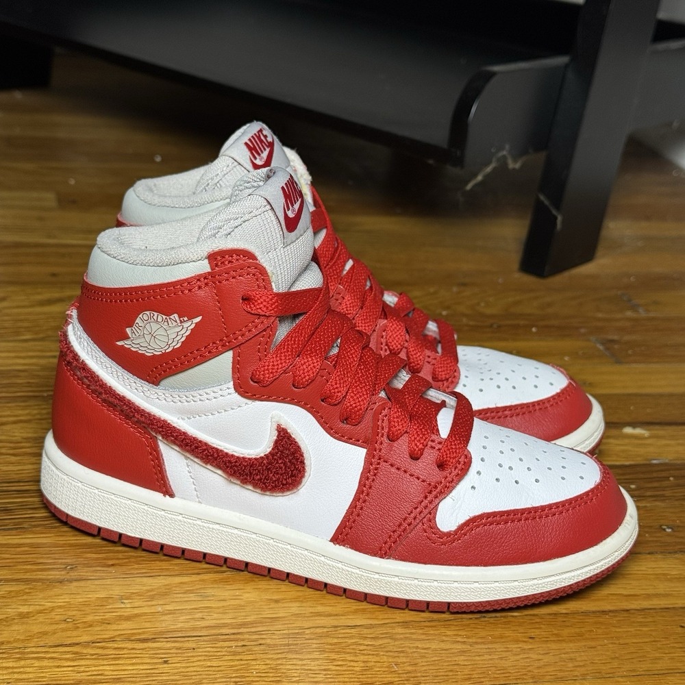 Nike Air Jordan 1 Retro Hi OG Varsity Red CU0449-061 Preschool Kids Size 13C